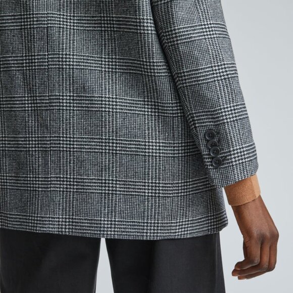Everlane The Oversized Blazer in wool - Glen Plaid - Picture 3 of 9